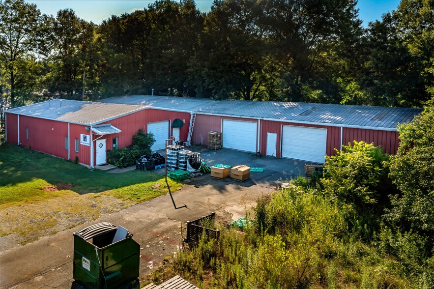 1613 Warren Ave, Gastonia, NC for sale - Building Photo - Image 2 of 10