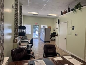 698-750 SW Port St Lucie Blvd, Port Saint Lucie, FL for lease Interior Photo- Image 1 of 8