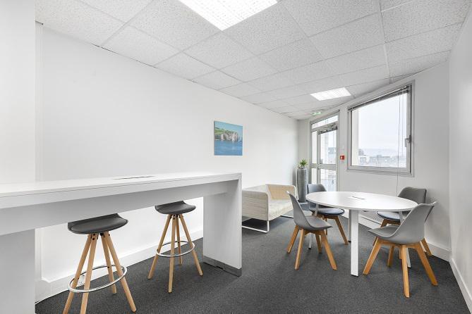 72 Rue De Lessard, Rouen for lease - Interior Photo - Image 1 of 27