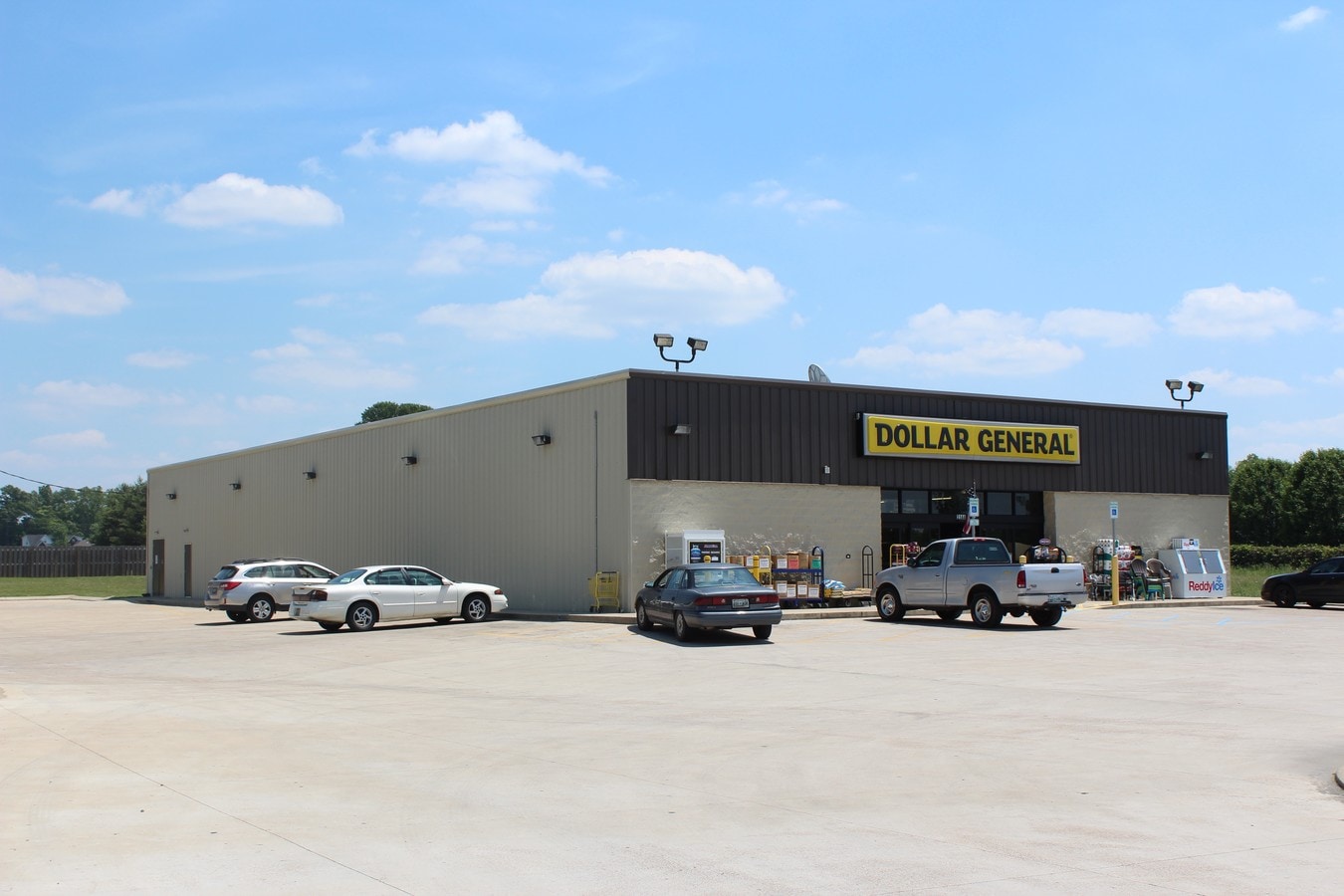 3144 Christmasville Rd, Jackson, TN 38305