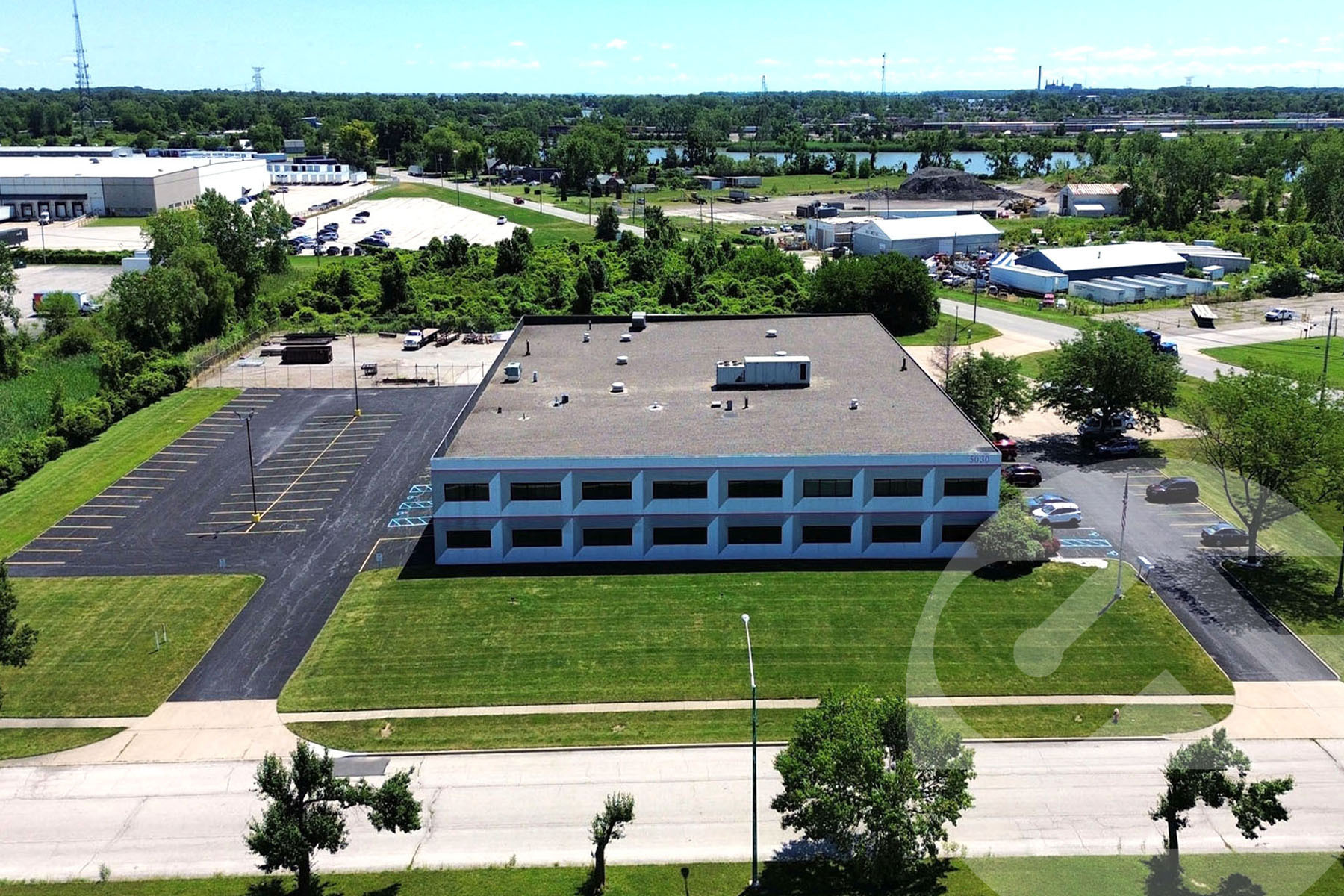 1333 Matzinger Rd, Toledo, OH for lease Building Photo- Image 1 of 5