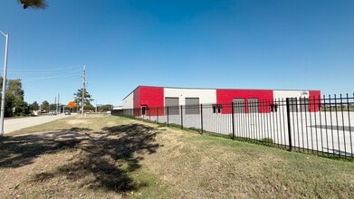 4333-4334 Kreinhop Rd, Spring, TX for lease - Commercial Listing Video 