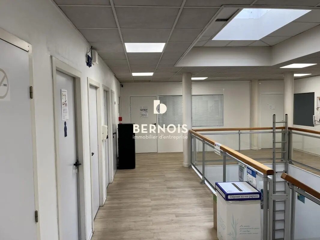 Office in La Seyne-sur-Mer for sale Building Photo- Image 1 of 6