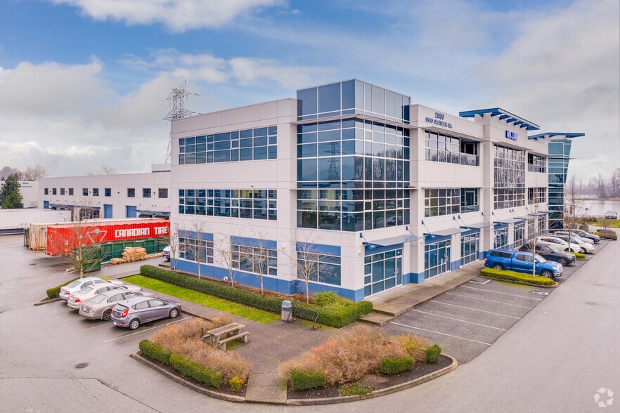 6900 Graybar Rd, Richmond, BC for lease - Building Photo - Image 3 of 3