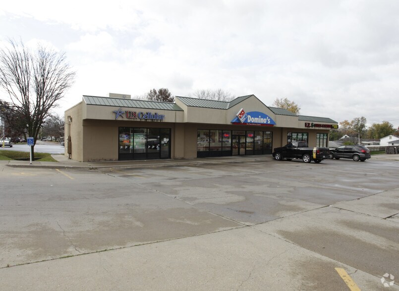 900-904 Army Post Rd, Des Moines, IA for lease - Building Photo - Image 2 of 3