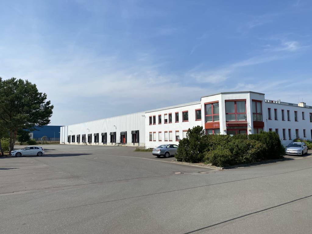 for lease Primary Photo- Image 1 of 3