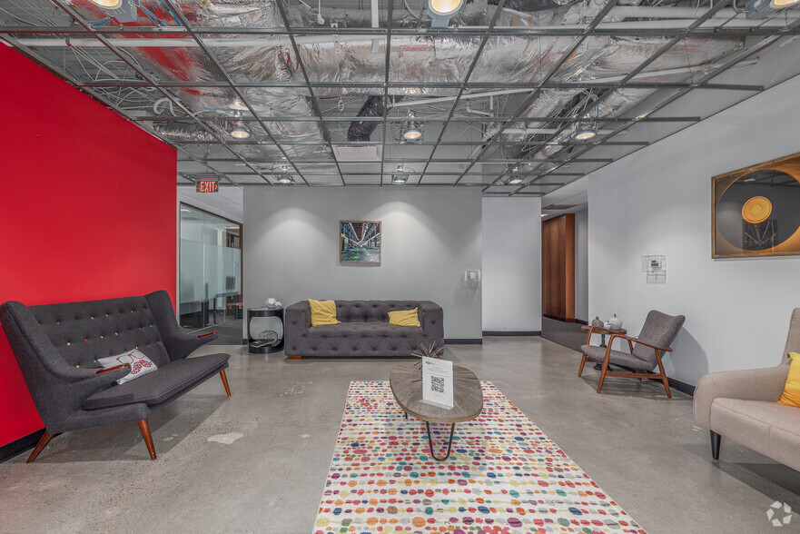 2929 Arch St, Philadelphia, PA for lease - Lobby - Image 3 of 19