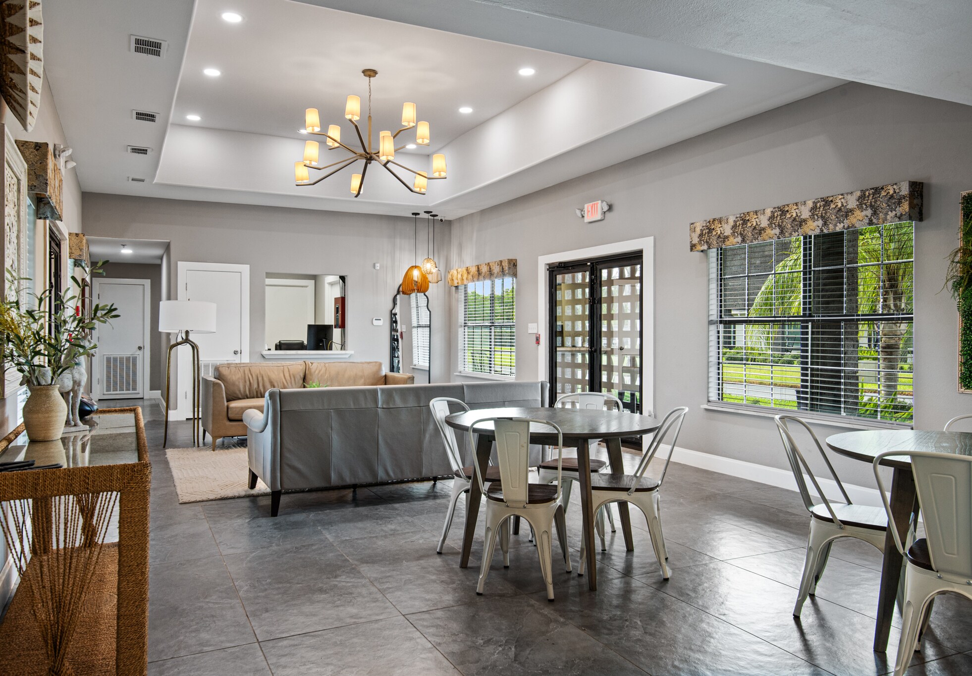 715 N Medford Rd, Brownsville, TX for lease Interior Photo- Image 1 of 49