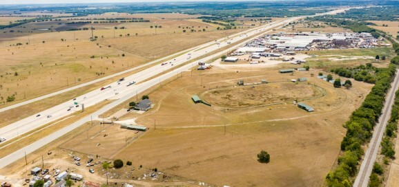 15406 S Interstate 35, Bruceville, TX for sale - Primary Photo - Image 1 of 1