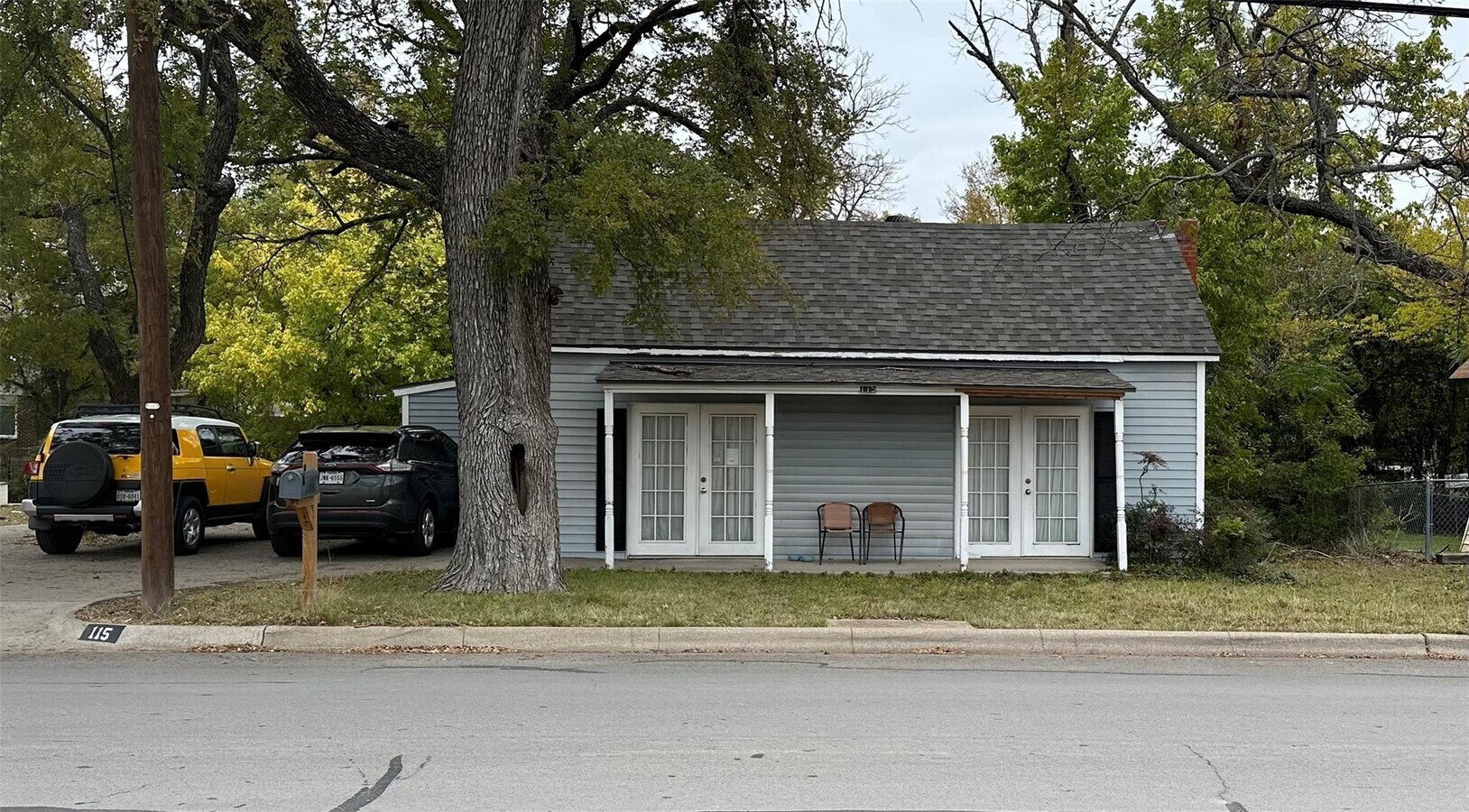 115 E Lee Ave, Weatherford, TX 76086 115 E Lee, Weatherford, TX