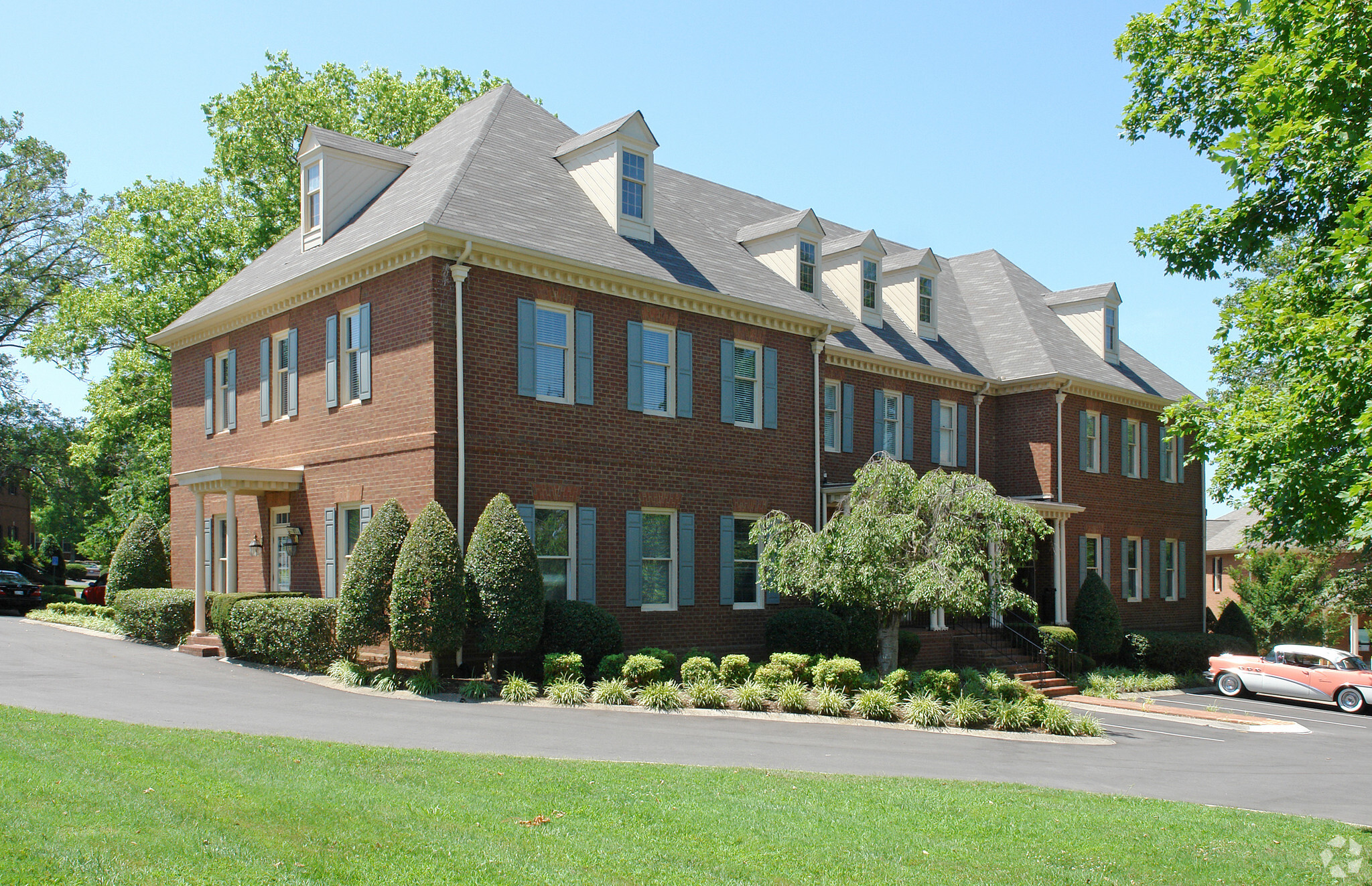 177 E Main St, Hendersonville, TN for sale Primary Photo- Image 1 of 1