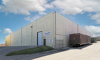 Free-Standing Warehouse - Warehouse