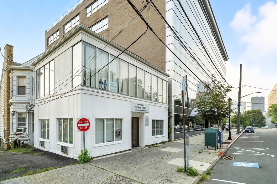 158 Grand St, White Plains, NY for sale - Building Photo - Image 2 of 13