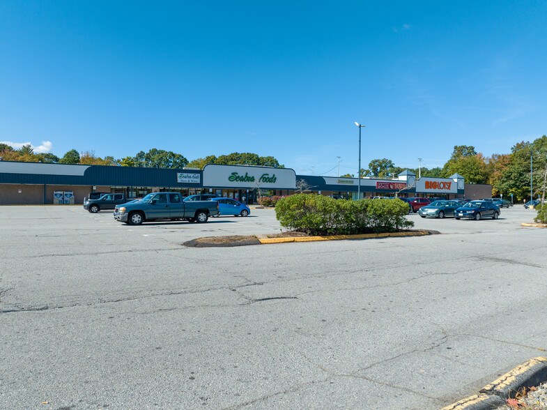 219 S Main St, Attleboro, MA for sale - Building Photo - Image 3 of 4