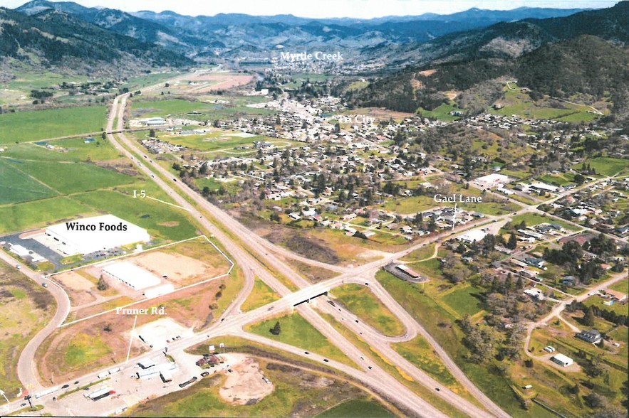 265 Industrial Way Rd, Myrtle Creek, OR for sale - Building Photo - Image 1 of 1