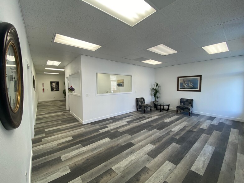 1661 Burdette Dr, San Jose, CA for lease - Building Photo - Image 3 of 13