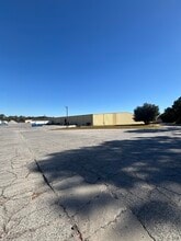 982 Bourne Ave, Savannah, GA for lease Interior Photo- Image 1 of 8