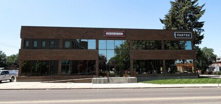 132 4 Ave SE, Medicine Hat, AB for lease Building Photo- Image 1 of 2