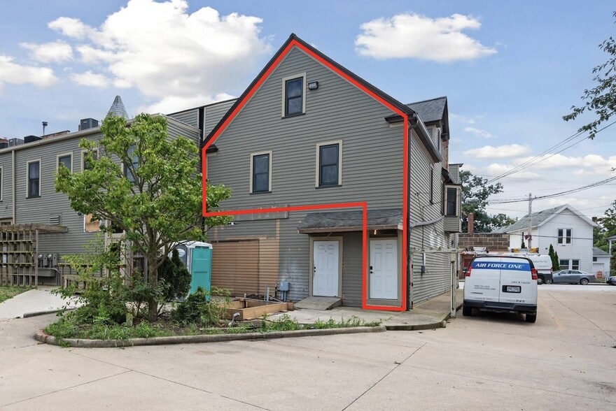 5808-5810 Detroit Ave, Cleveland, OH for lease - Building Photo - Image 3 of 31