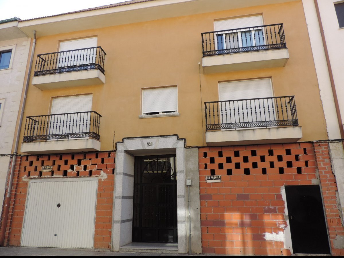 Santa Clara, Ciudad Rodrigo, Salamanca for sale Building Photo- Image 1 of 8