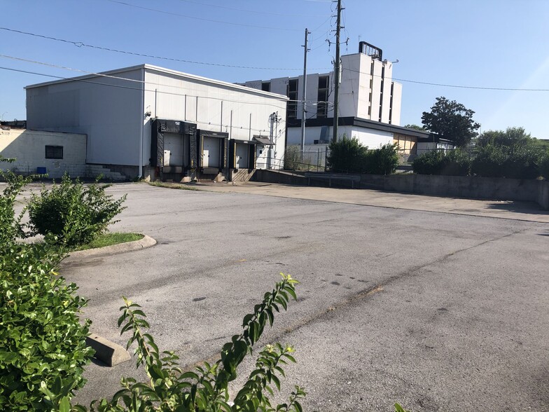 200 Howerton Ave, Nashville, TN for lease - Building Photo - Image 2 of 2