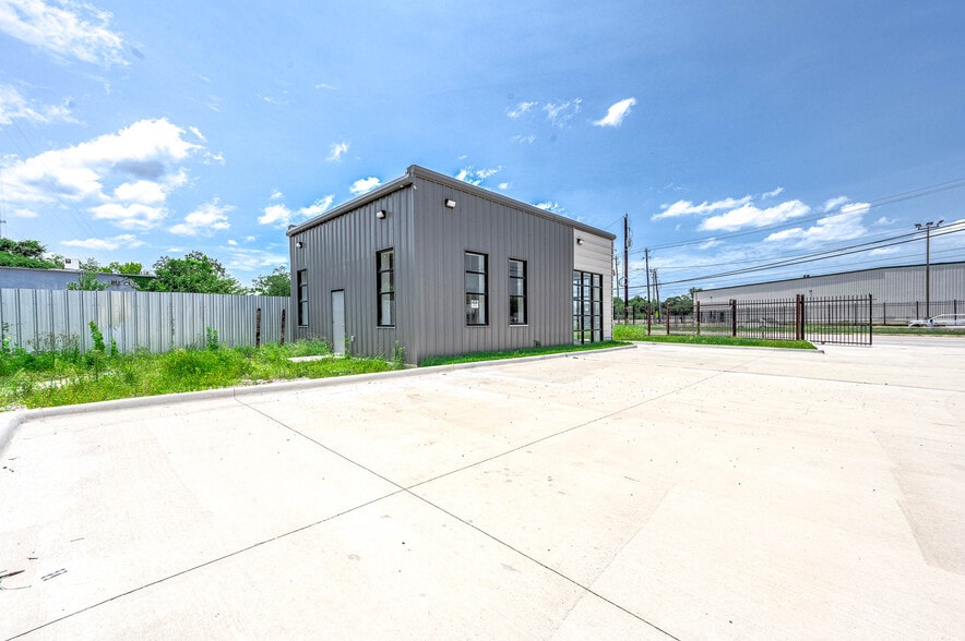 1908 Little York Rd, Houston, TX for sale - Building Photo - Image 3 of 25