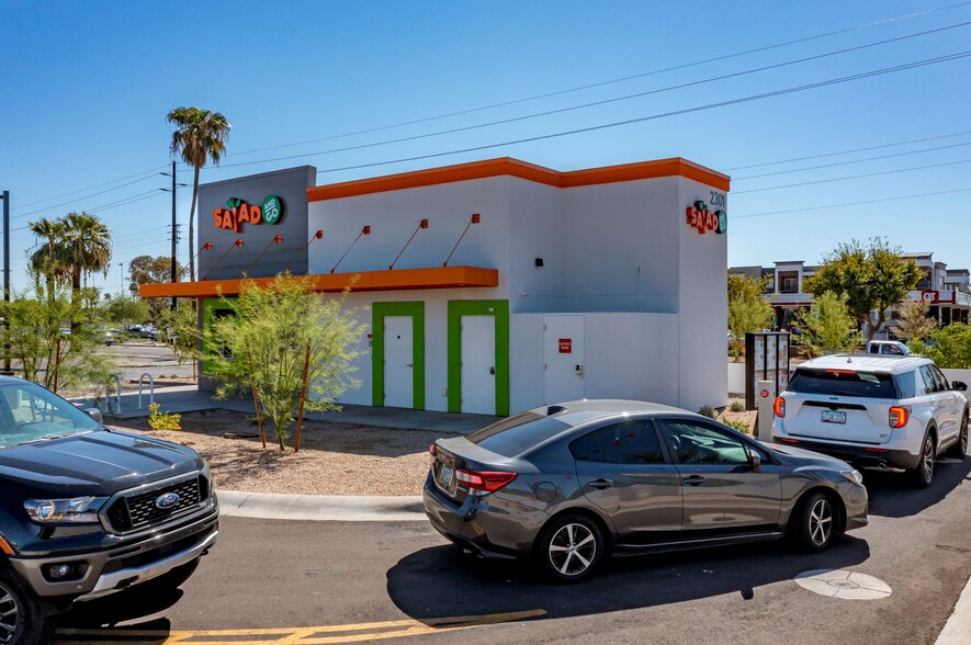 2301 N 44th St, Phoenix, AZ for sale - Building Photo - Image 1 of 1