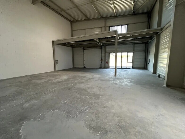 Flex in Le Bignon for sale - Interior Photo - Image 2 of 5