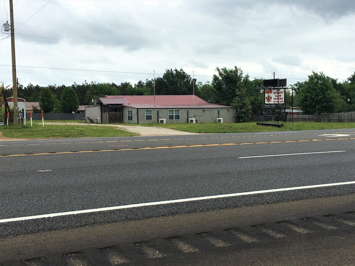 47170 N US Highway 69, Mount Selman, TX 75757