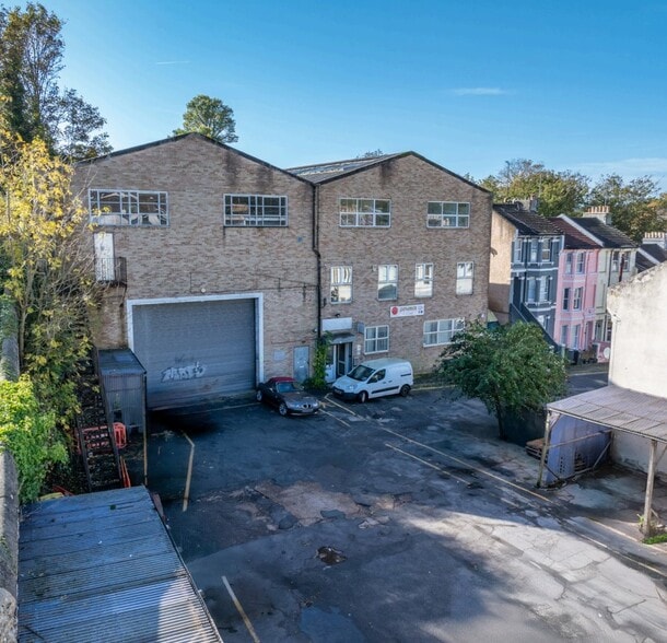 65 Gladstone Pl, Brighton for lease - Building Photo - Image 2 of 4