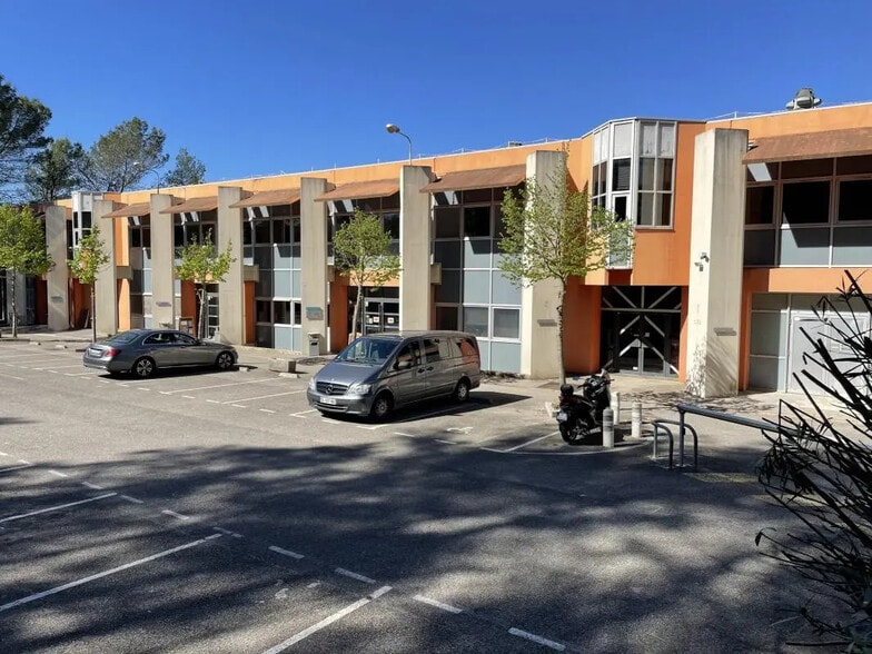 Flex in SOPHIA ANTIPOLIS for lease - Building Photo - Image 3 of 9