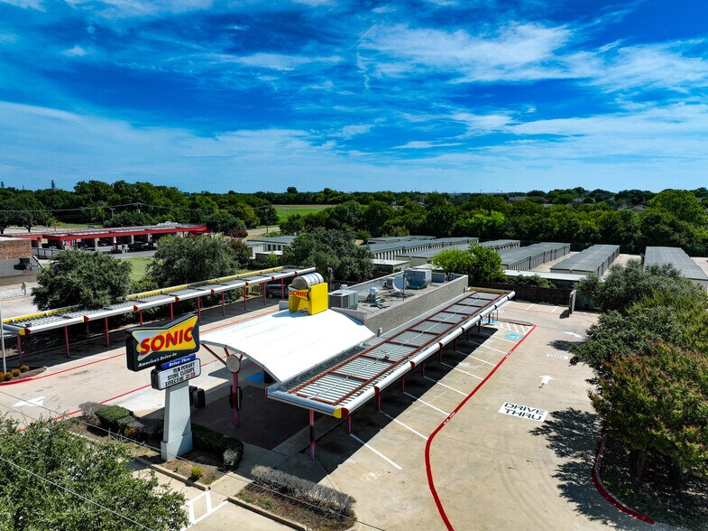 1484 N Hampton Rd, DeSoto, TX for sale - Primary Photo - Image 1 of 1