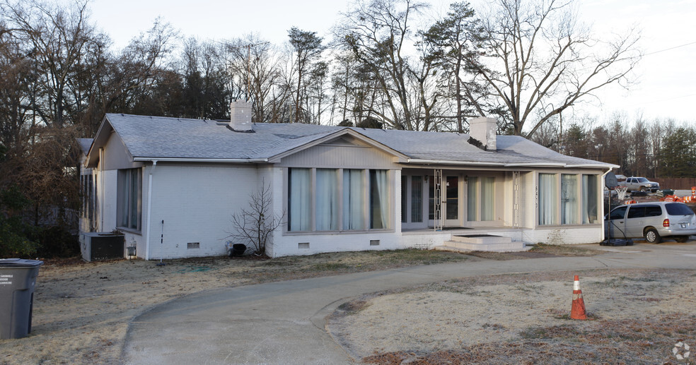 6413 White Horse Rd, Greenville, SC for sale - Building Photo - Image 1 of 39