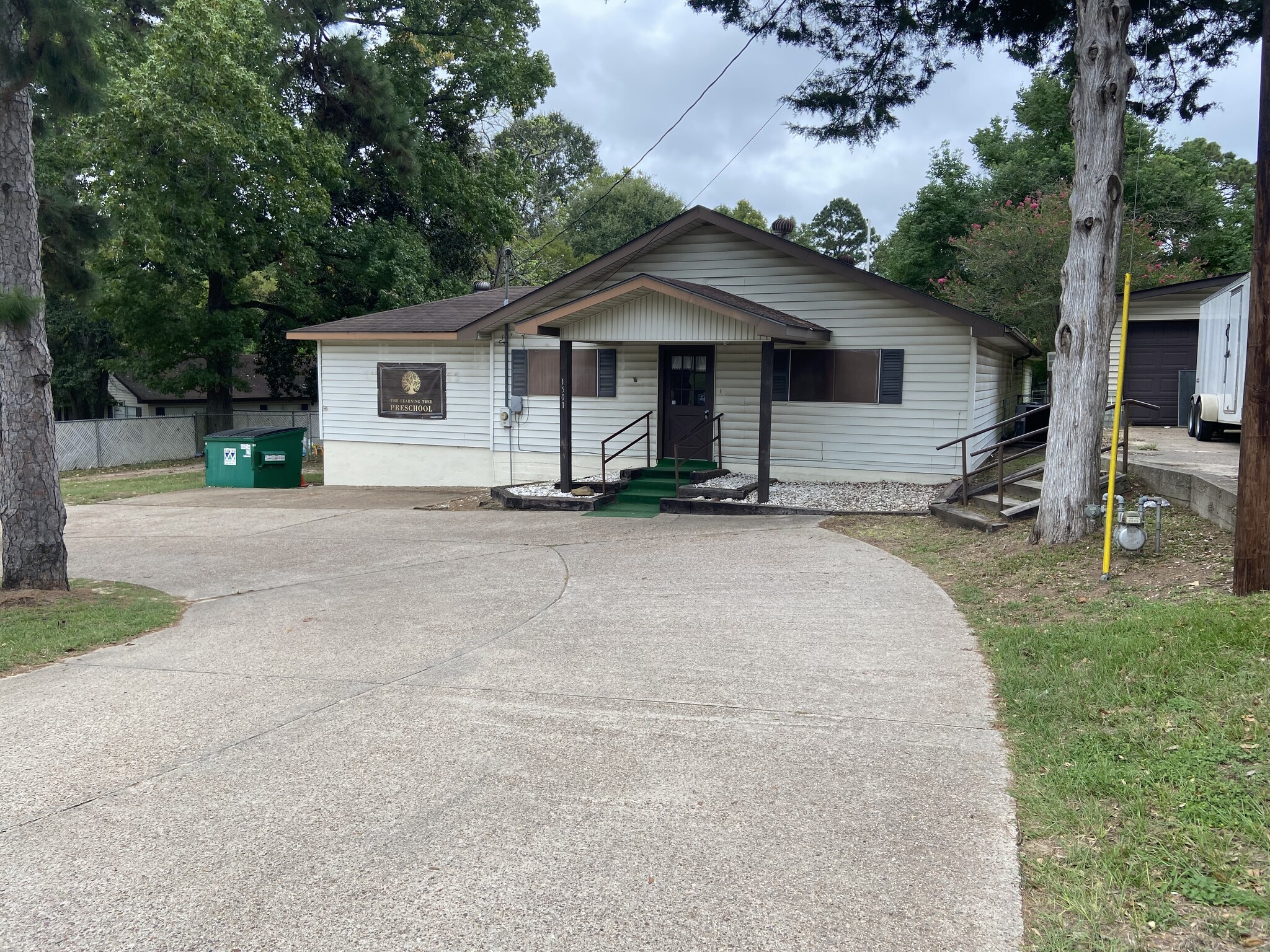 1501 S Houston Ave, Livingston, TX for sale Building Photo- Image 1 of 1