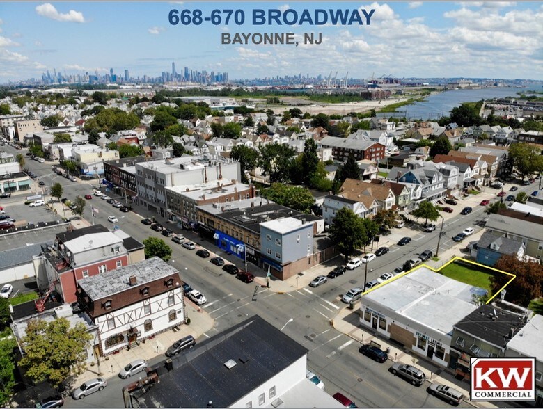 668670 Broadway, Bayonne, NJ, 07002 Storefront Property For Sale