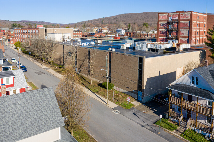 70 North St, Torrington, CT for sale - Building Photo - Image 3 of 4