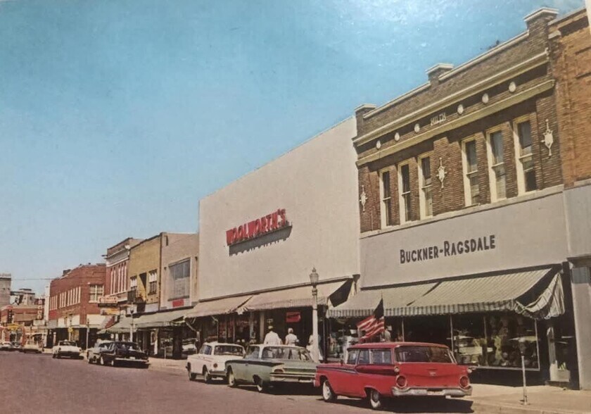 124 E Front St, Sikeston, MO for sale - Building Photo - Image 3 of 16