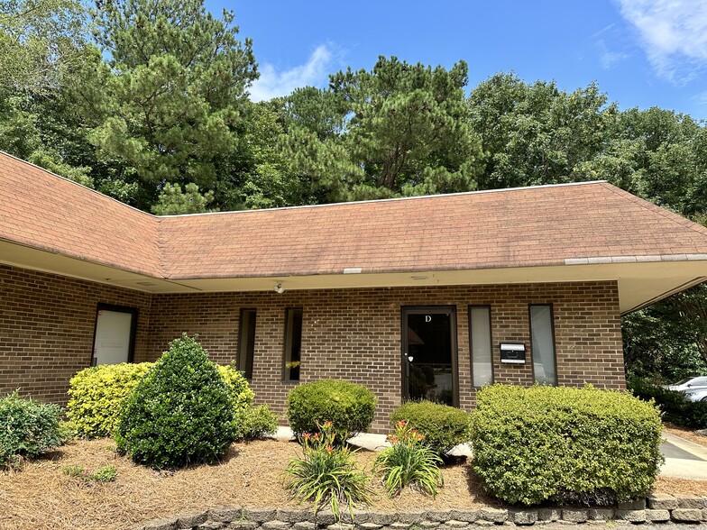 3004 Guess Rd, Durham, NC for sale - Building Photo - Image 1 of 1