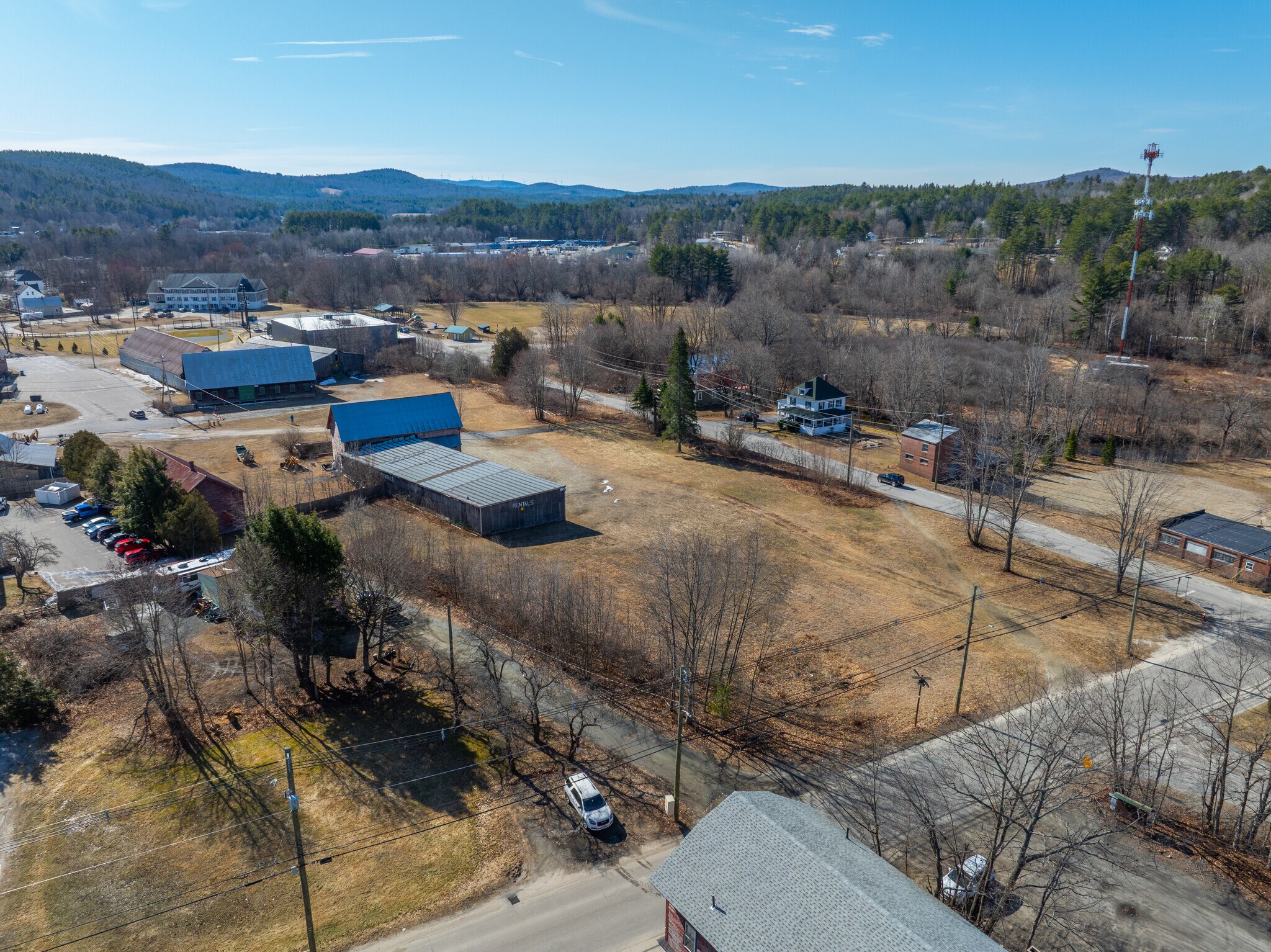 29 Pearl St, Newport, NH for sale Primary Photo- Image 1 of 1