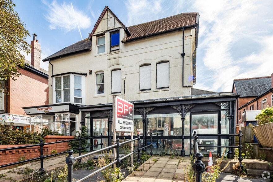 39 Wood St, Lytham St Annes for sale - Primary Photo - Image 1 of 3