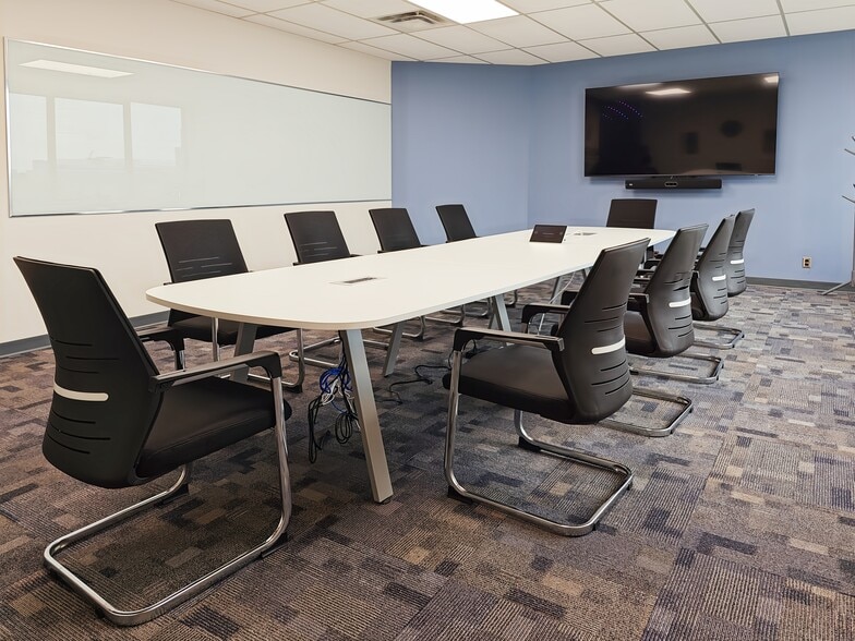 7100 Woodbine Ave, Markham, ON for lease - Interior Photo - Image 1 of 26