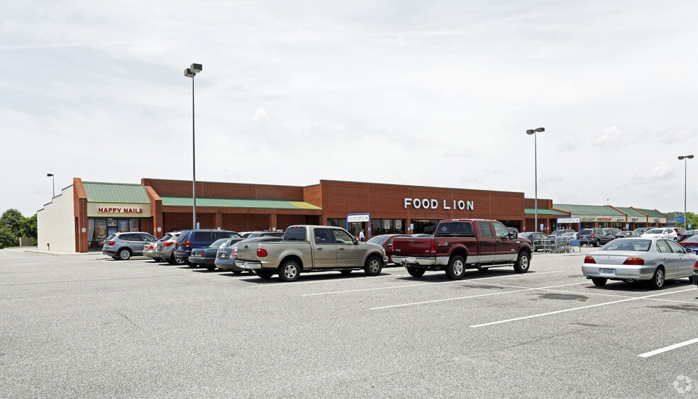 2815 Godwin Blvd, Suffolk, VA for lease - Primary Photo - Image 2 of 4