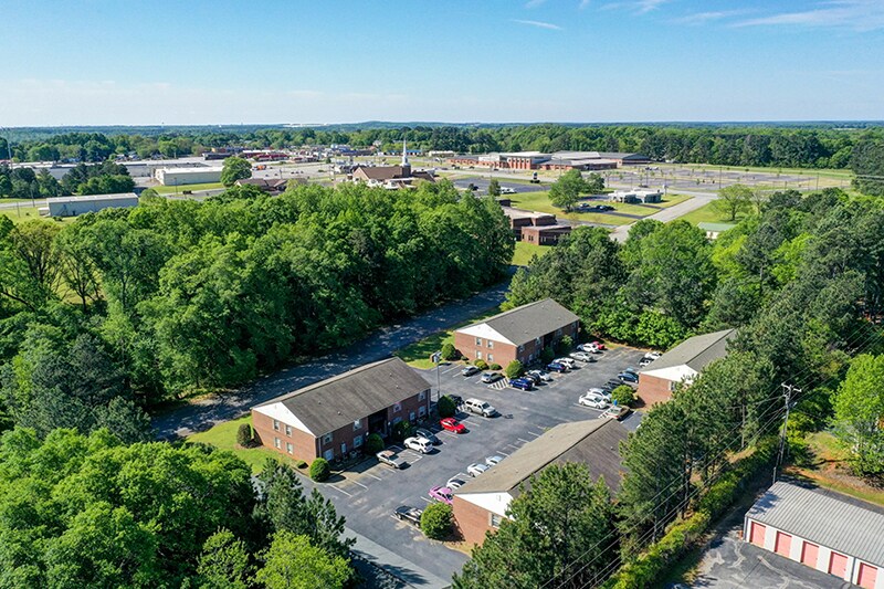 101-163 Reaves Pl, Anderson, SC for sale Building Photo- Image 1 of 1