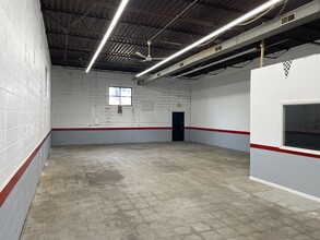 110 N Clinton Ave, Lindenhurst, NY for lease Interior Photo- Image 2 of 6