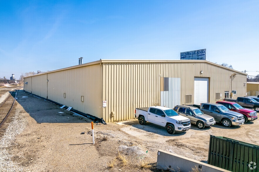 301 SE 8th St, Des Moines, IA for sale - Building Photo - Image 2 of 4