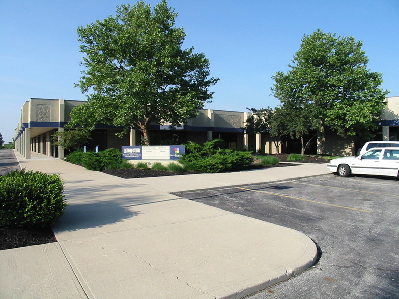 2170-2200 Dividend Dr, Columbus, OH for lease - Building Photo - Image 1 of 7