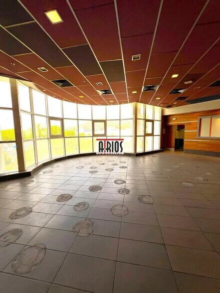 Flex in La Valette-du-Var for sale - Building Photo - Image 2 of 16