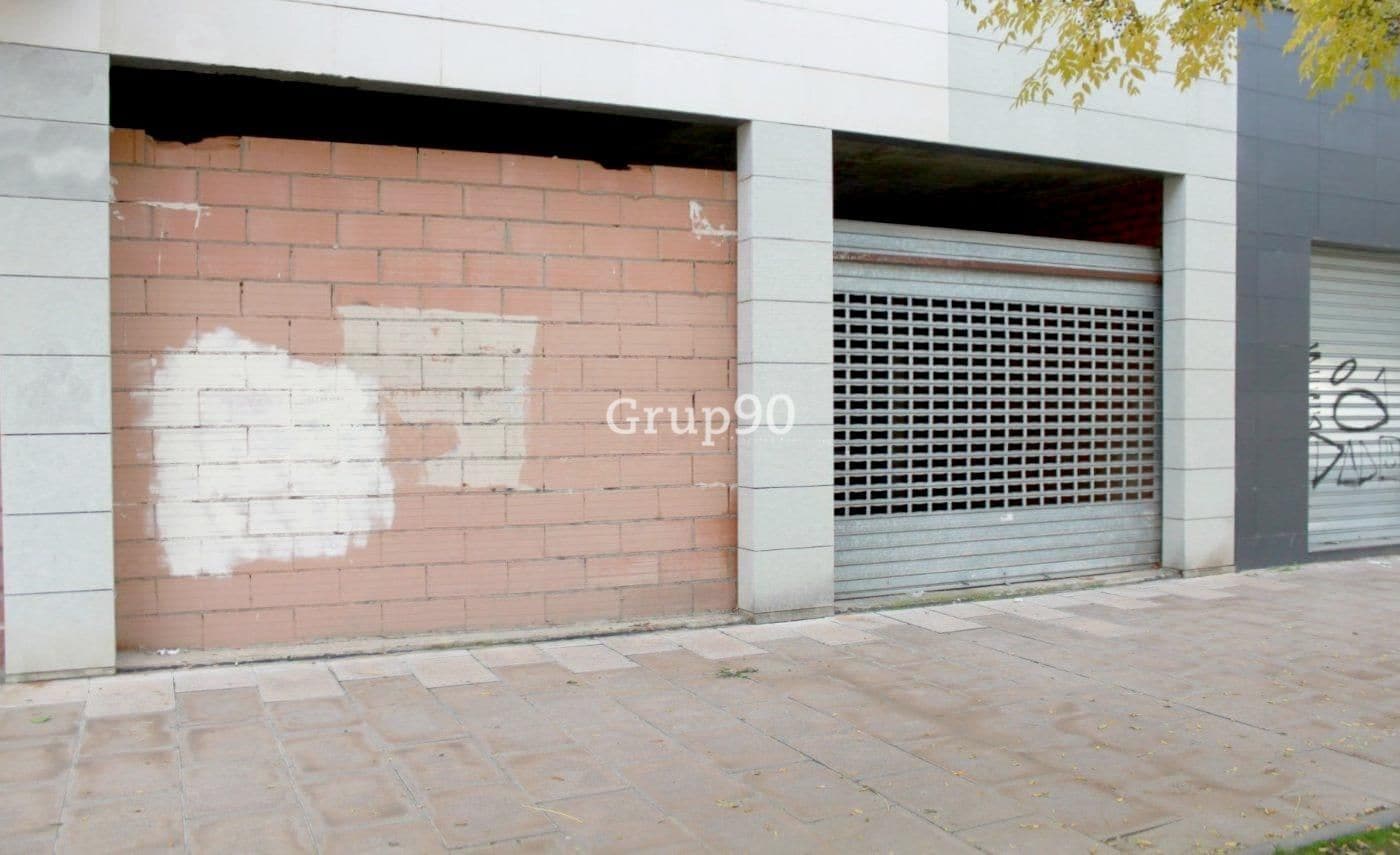 Retail in Lleida, Lérida for lease Construction Photo- Image 1 of 11