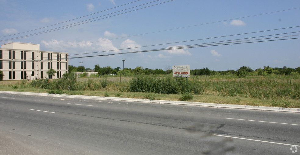 5010 Ben White Blvd E, Austin, TX for sale - Building Photo - Image 1 of 2