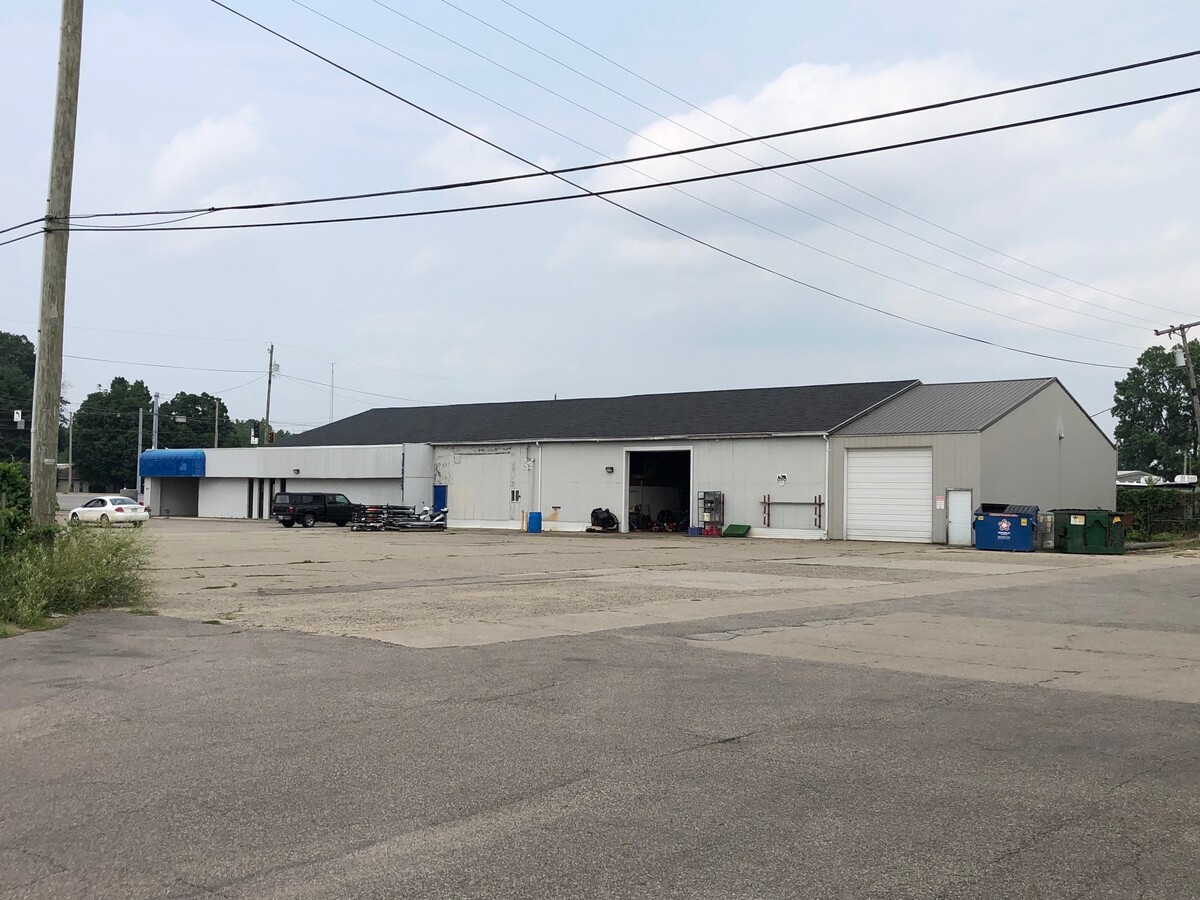 1631 W Bristol St, Elkhart, IN 46514 | LoopNet